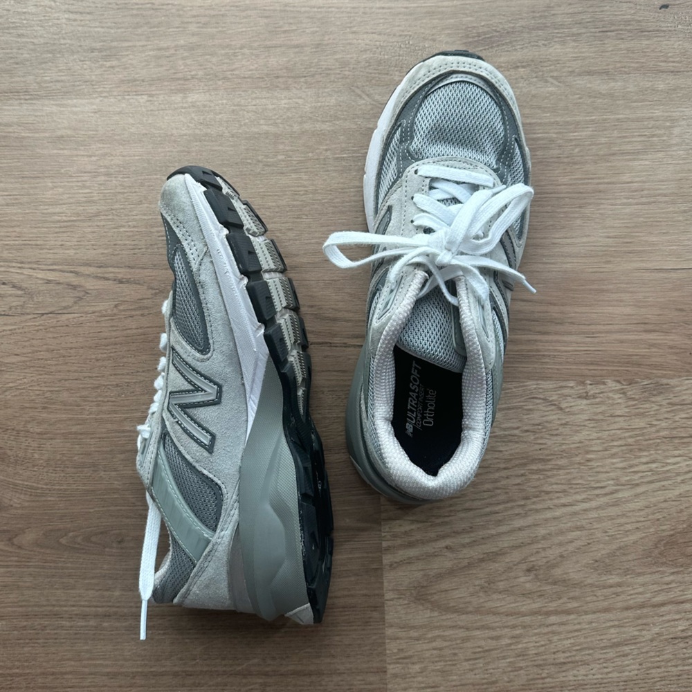 New balance 990v5
